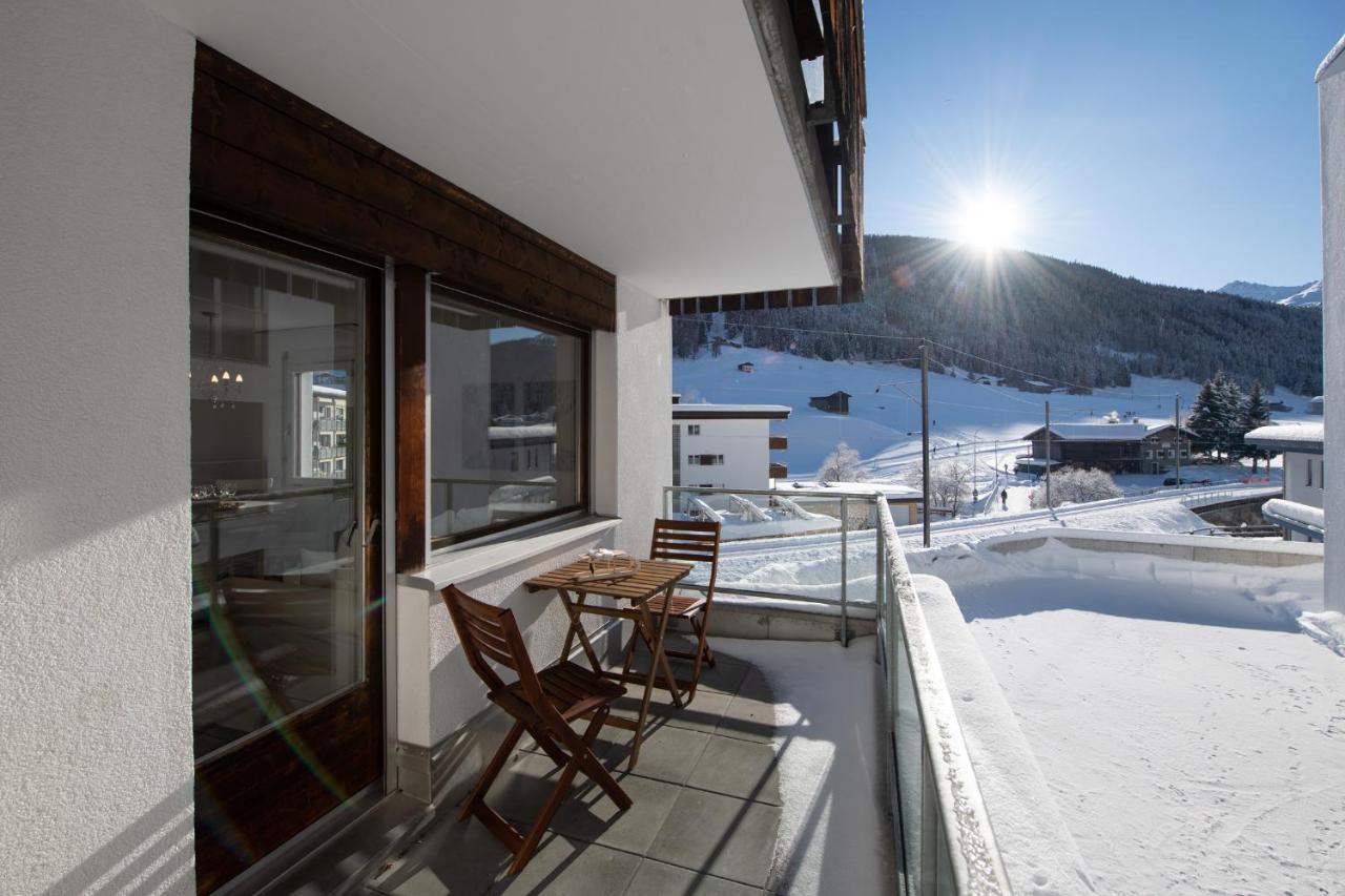 Agrimonia - Moebilierte Ferienwohnung Mit Balkon Davos Exterior photo